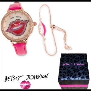 💋Betsey Johnson💋Lip watch and matching bracelet